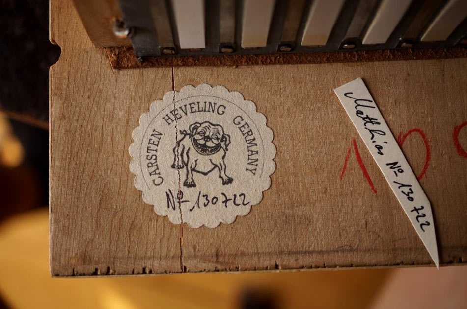 Riss in einem Montierboden