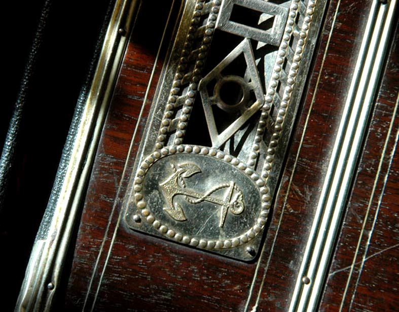 Luftklappenschild von einem ELA mit Anker