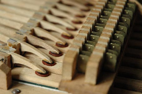 Neueinrichtung und Nachjustieren der Messingachslager