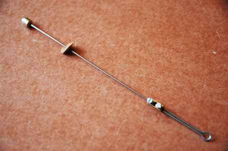 Bandoneon Luftklappenzug mit Nadel, Neusilberkopf und Einstellung