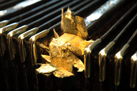 Teilersatz von Lederecken an einem AA-Balg